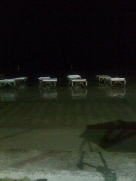 2CHILLING@RESORT71.jpg