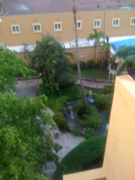 2CHILLING@RESORT73.JPG