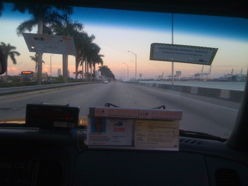 8CHILLING@MIAMI8.jpg