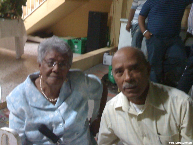 GrandmaBday3.jpg